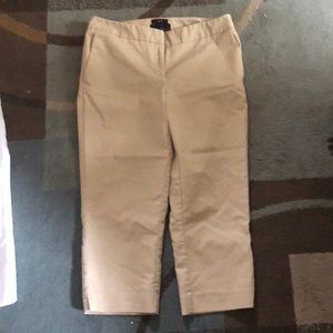 Khaki capris- attention brand